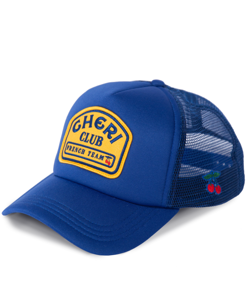 casquette bleu roi cheri club cerise patch brodé trucker